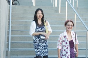 2 asian fam stepsDSC_4901